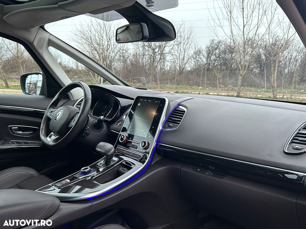 Renault Espace Energy dCi 160 EDC Business - 12