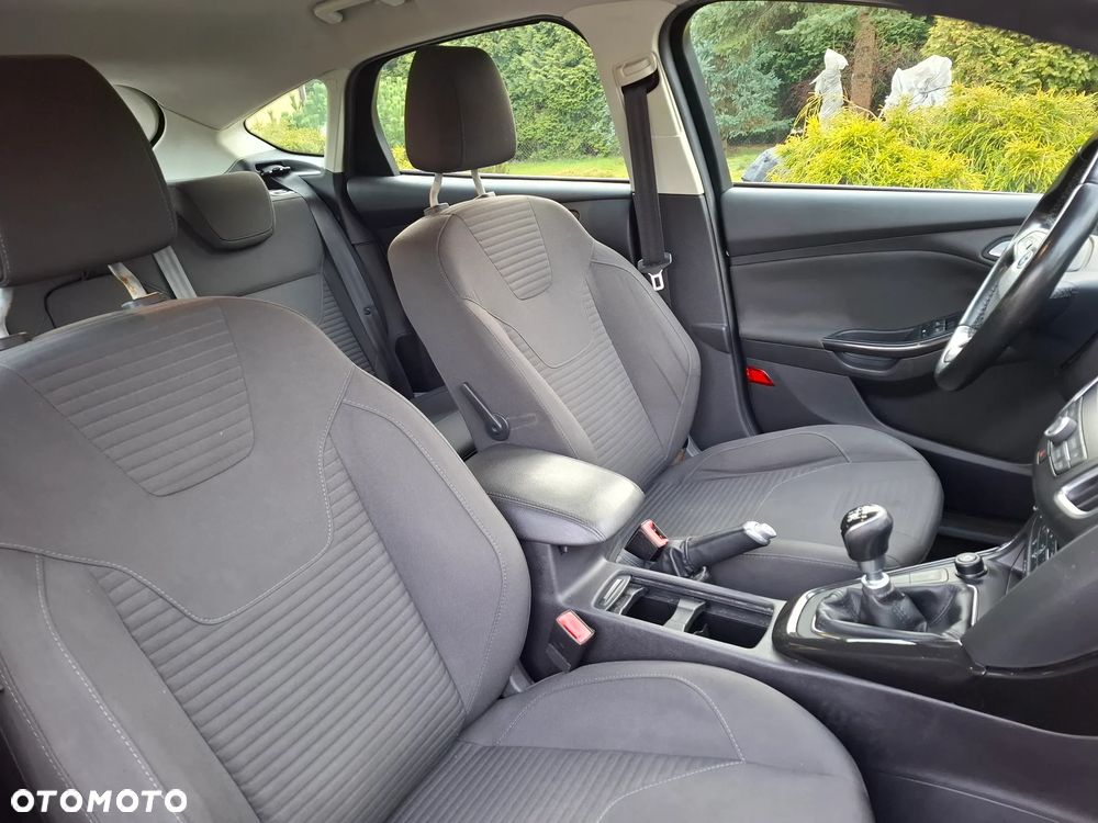 Ford Focus 1.5 EcoBlue STart-Stopp-System TITANIUM - 22