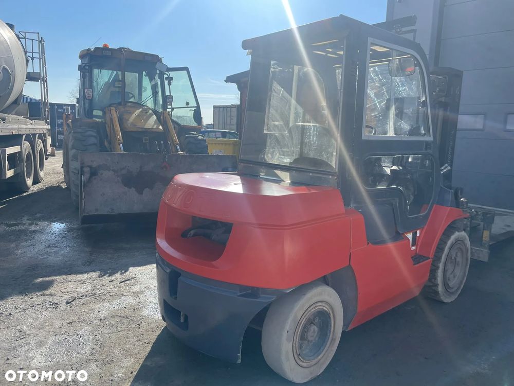 Toyota 7FDK40 - 9