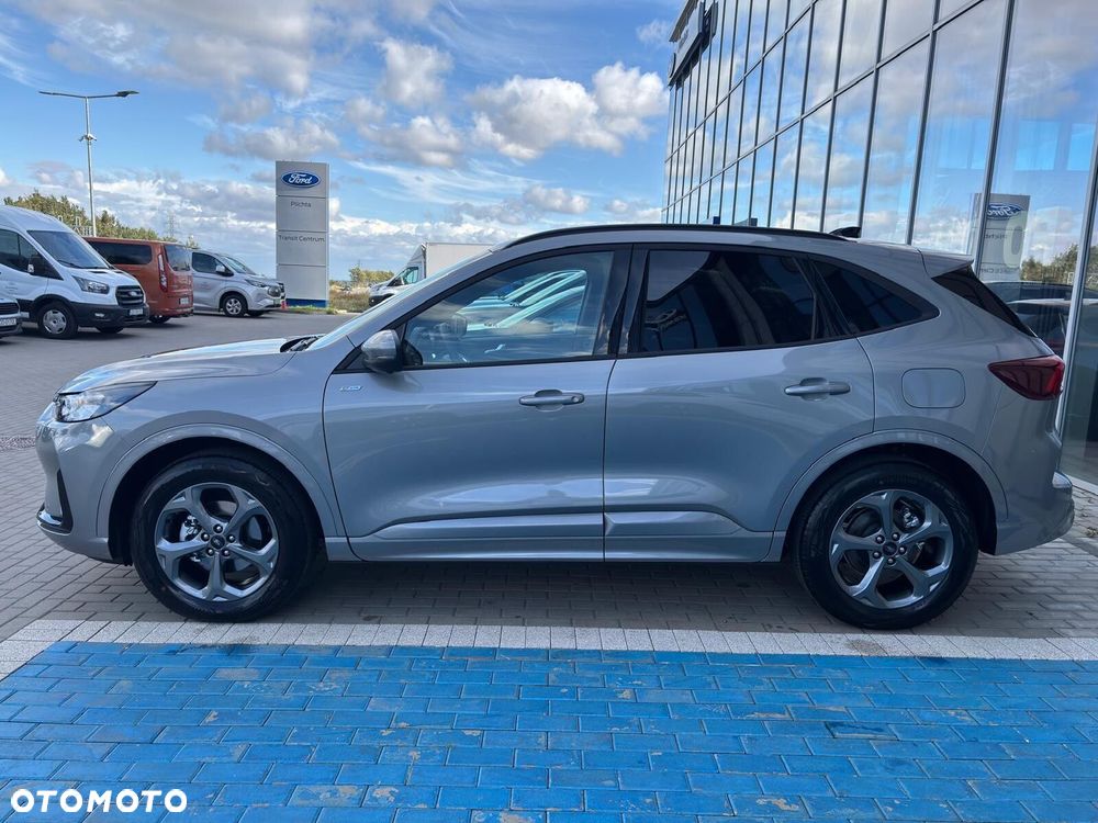 Ford Kuga - 11