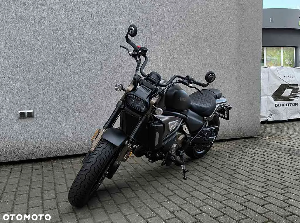 QJMOTOR SRV 700 - 9