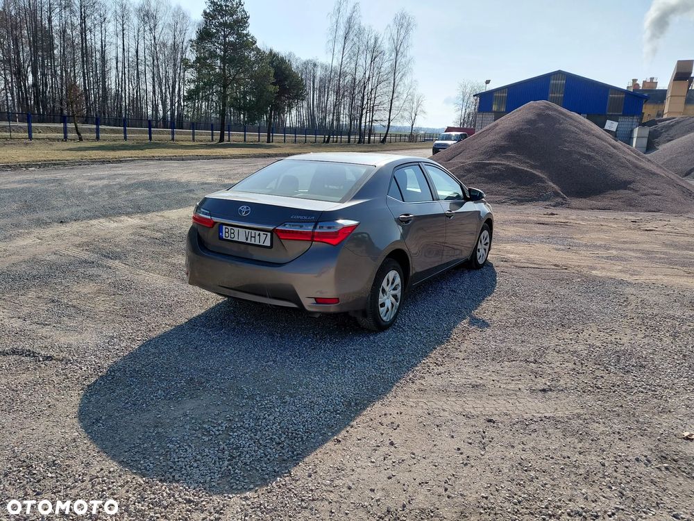 Toyota Corolla 1.6 Active EU6 - 6