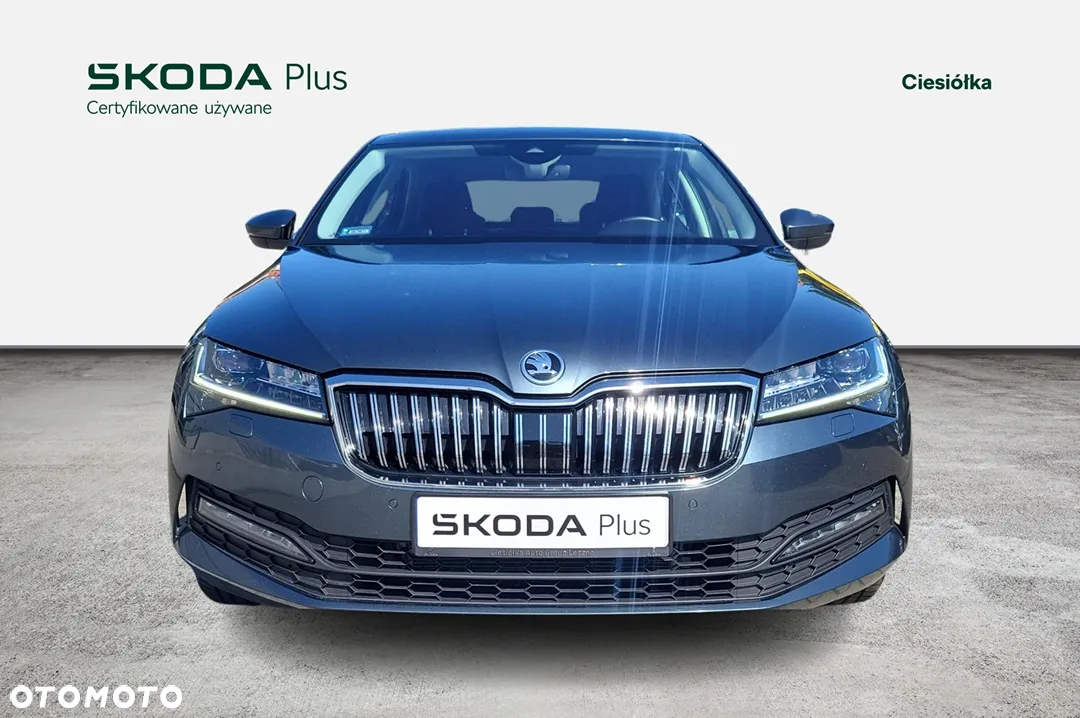 Skoda Superb 2.0 TDI SCR Ambition DSG - 9