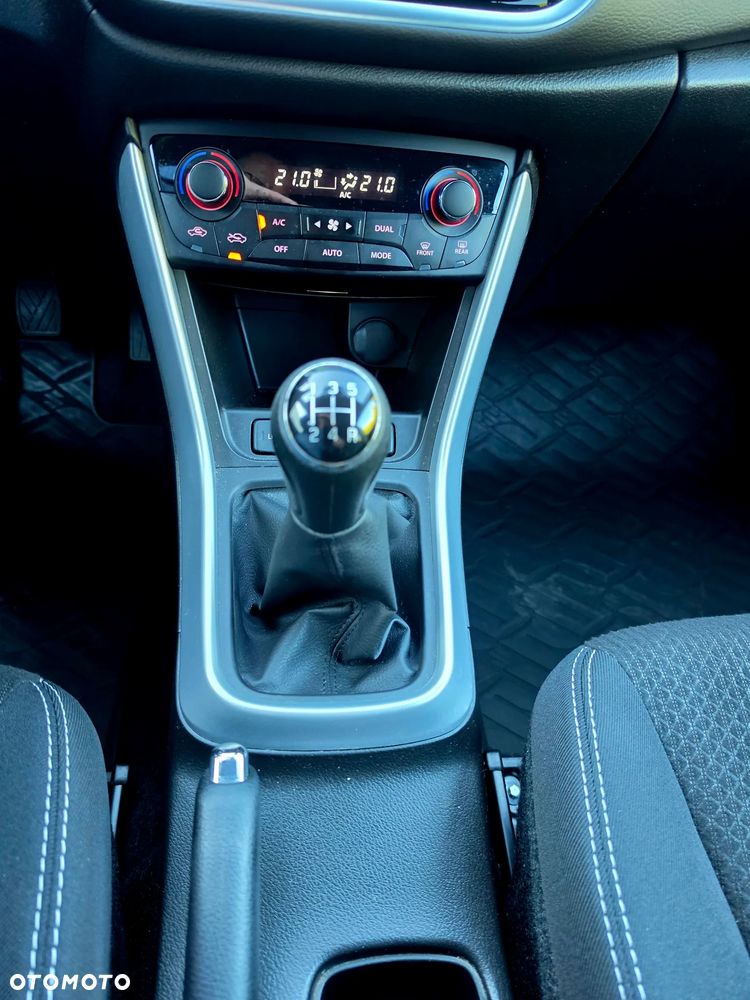 Suzuki SX4 S-Cross 1.0 T Premium - 23