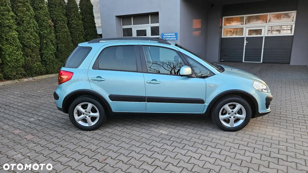 Suzuki SX4 - 5