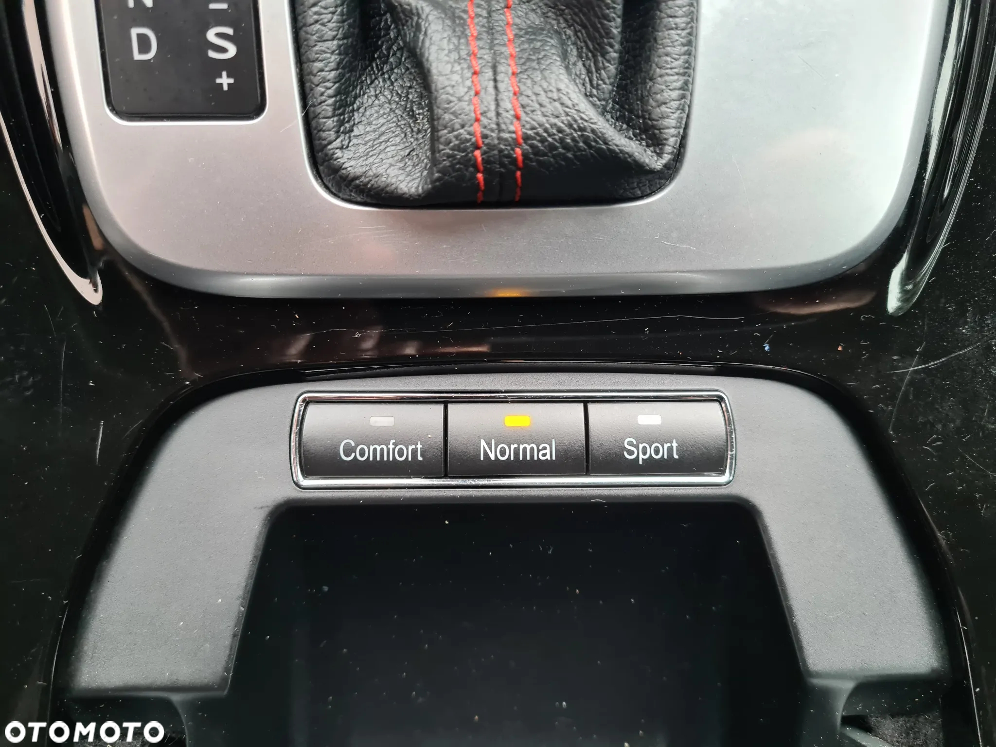 Ford S-Max - 21