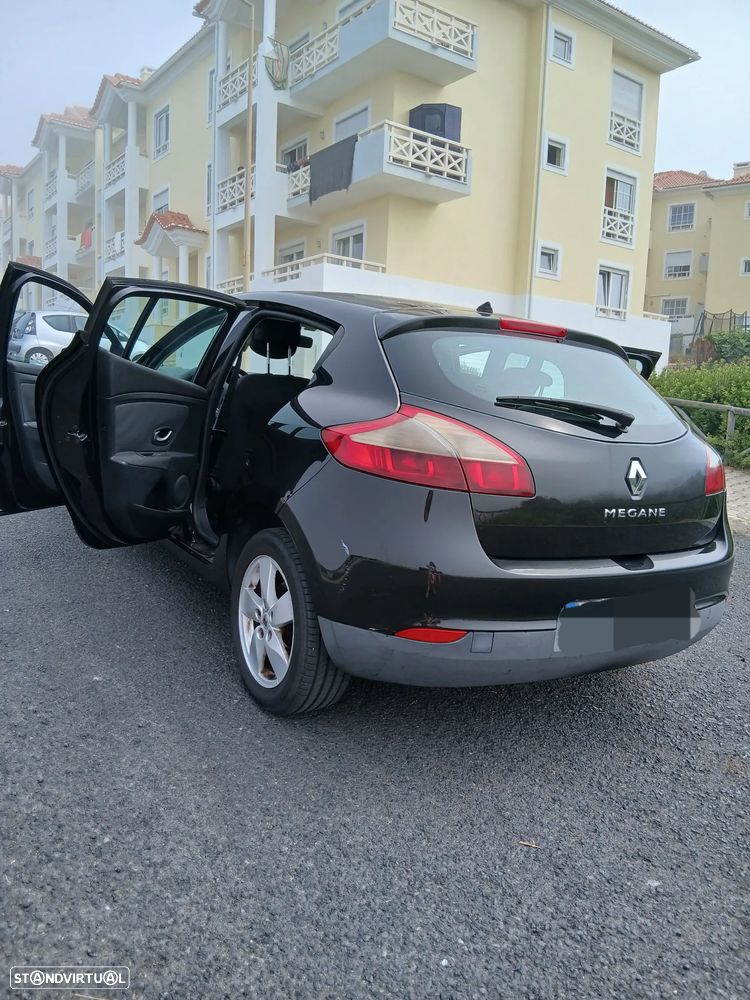 Renault Mégane 1.5 dCi Confort - 2
