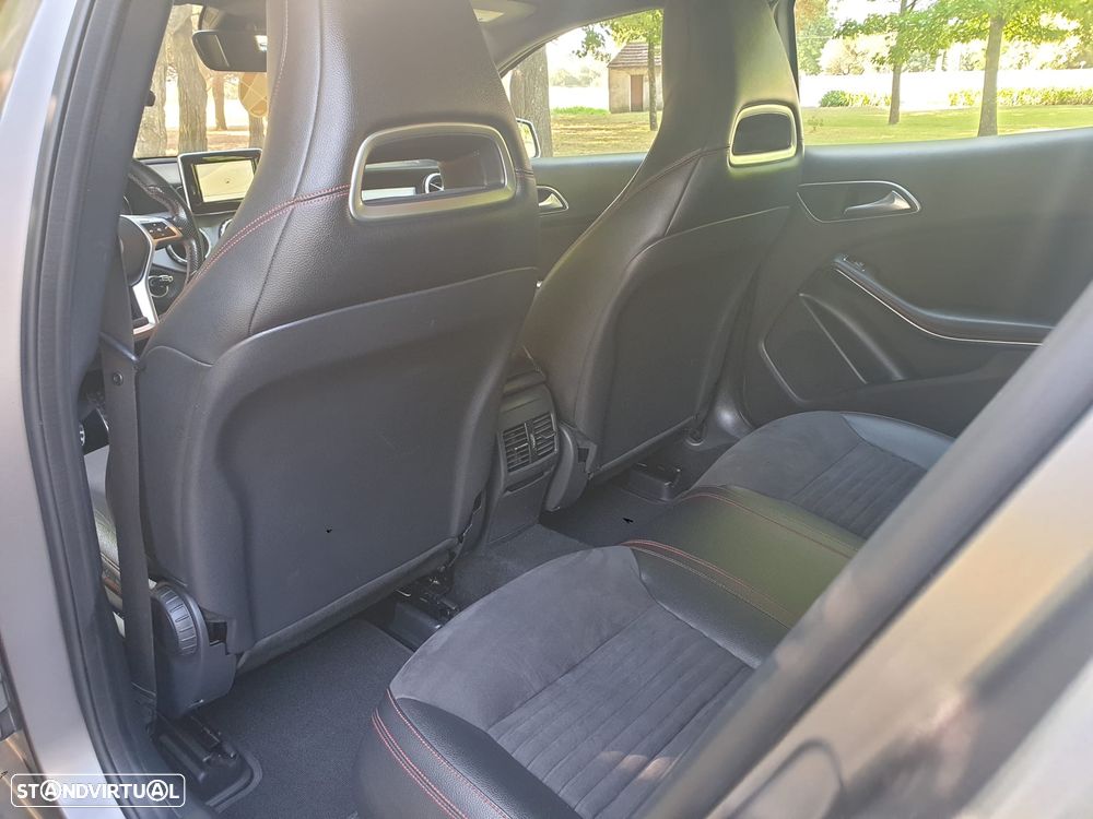 Mercedes-Benz GLA 220 CDI AMG Line - 14