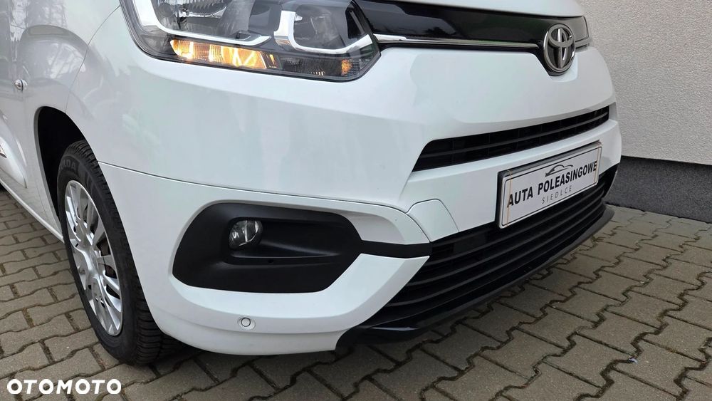 Toyota Proace City Verso 1.5 D-4D Business - 12