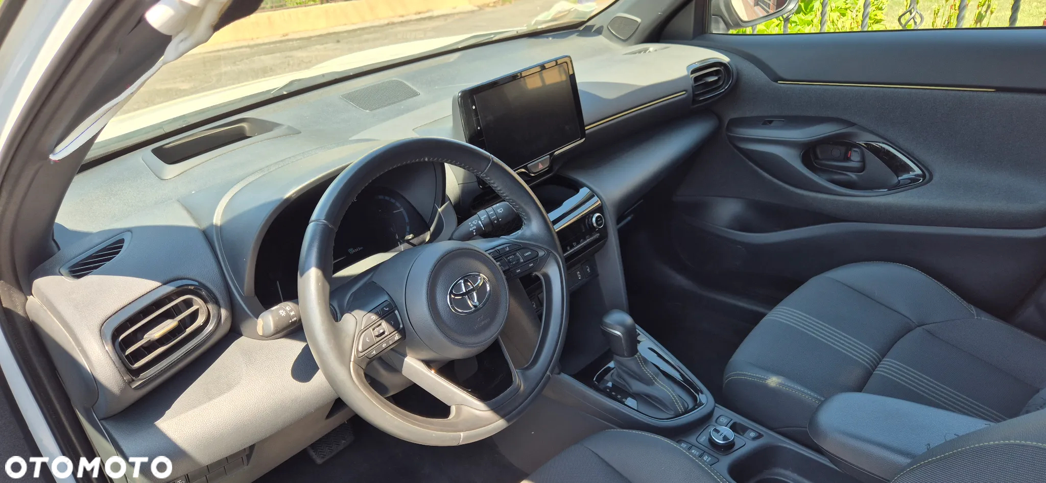 Toyota Yaris - 12