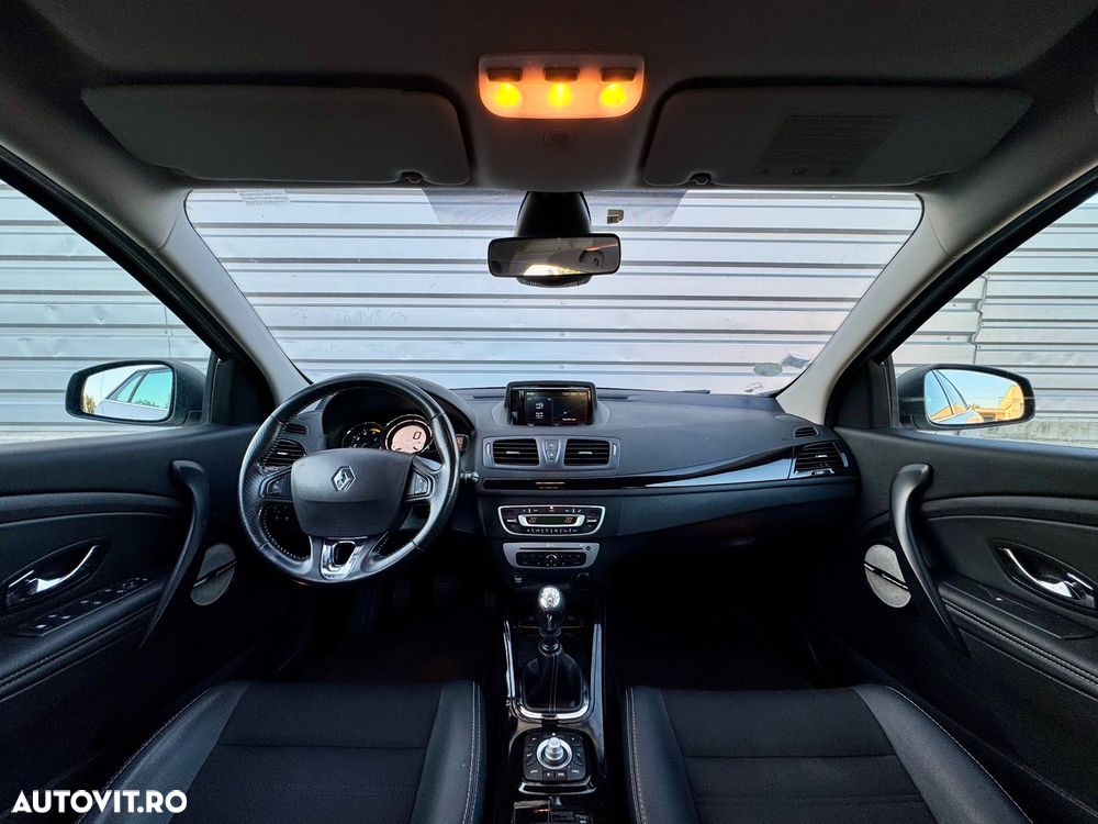 Renault Megane ENERGY dCi 130 Start & Stop Bose Edition - 10