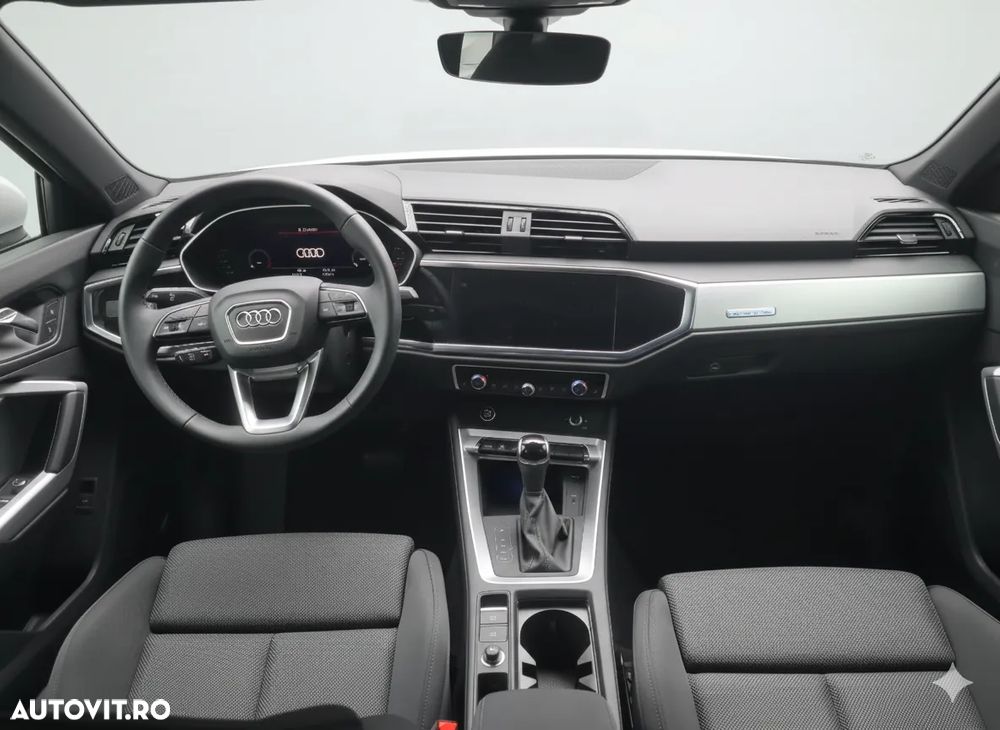 Audi Q3 2.0 40 TFSI S tronic quattro S Line - 2