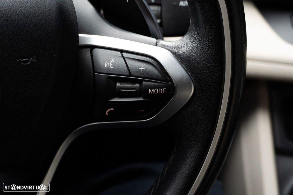 BMW i8 Standard - 48