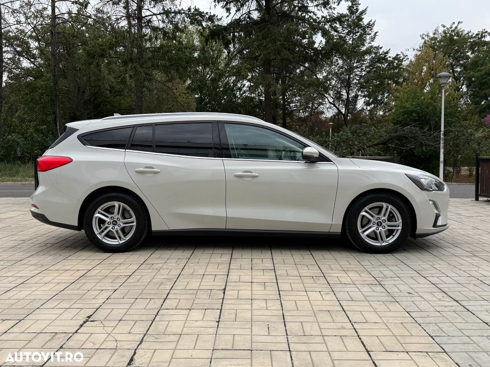 Ford Focus 1.5 EcoBlue Start-Stopp-System Aut. TREND - 13