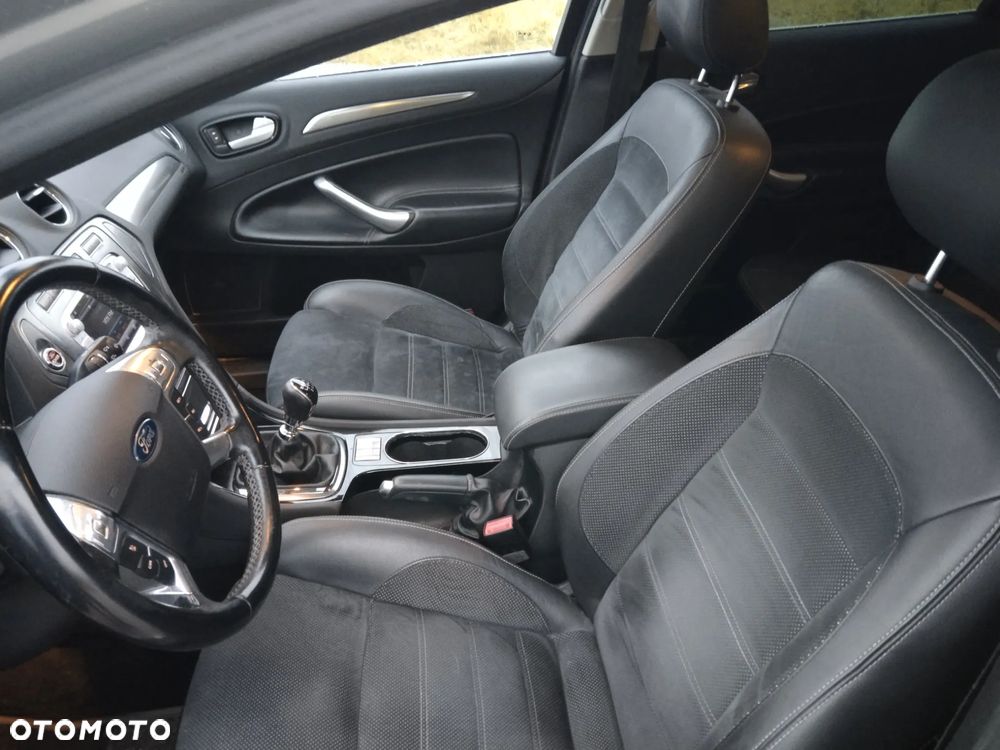 Ford Mondeo 2.0 TDCi Viva Titanium - 22