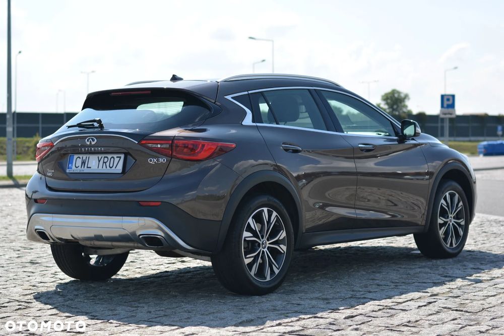 Infiniti QX - 4