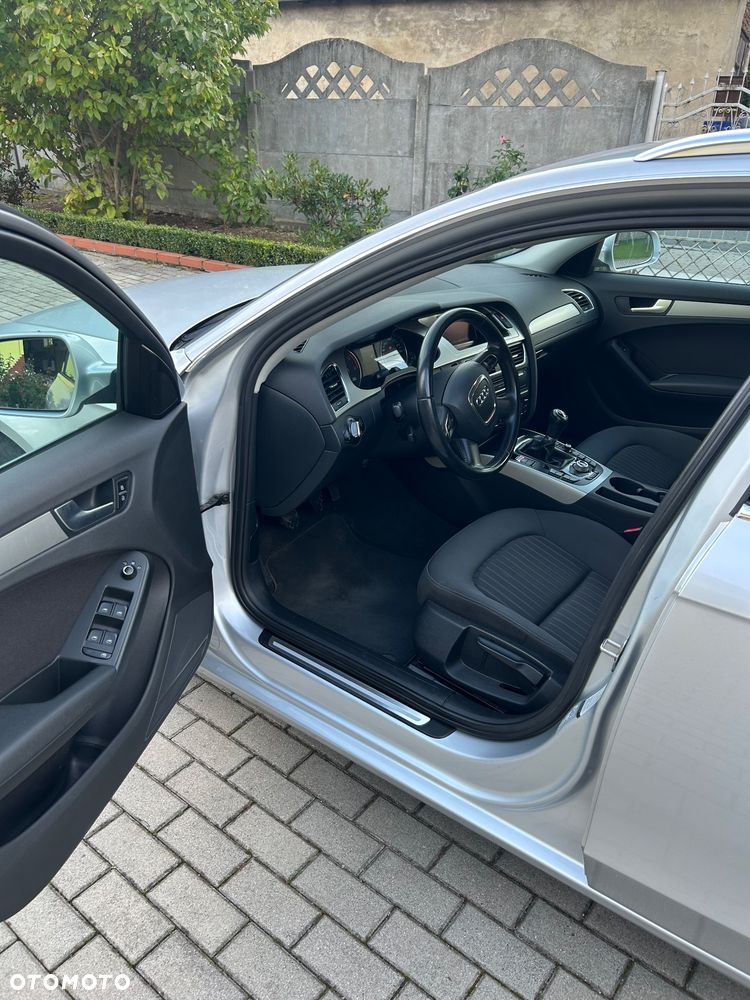 Audi A4 Avant - 22