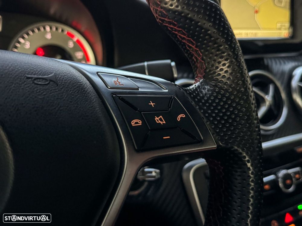 Mercedes-Benz A 180 - 40