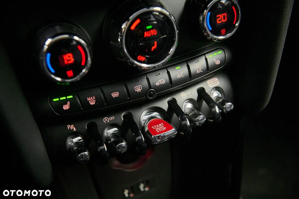 MINI John Cooper Works - 21