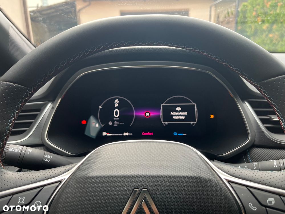 Renault Captur - 23