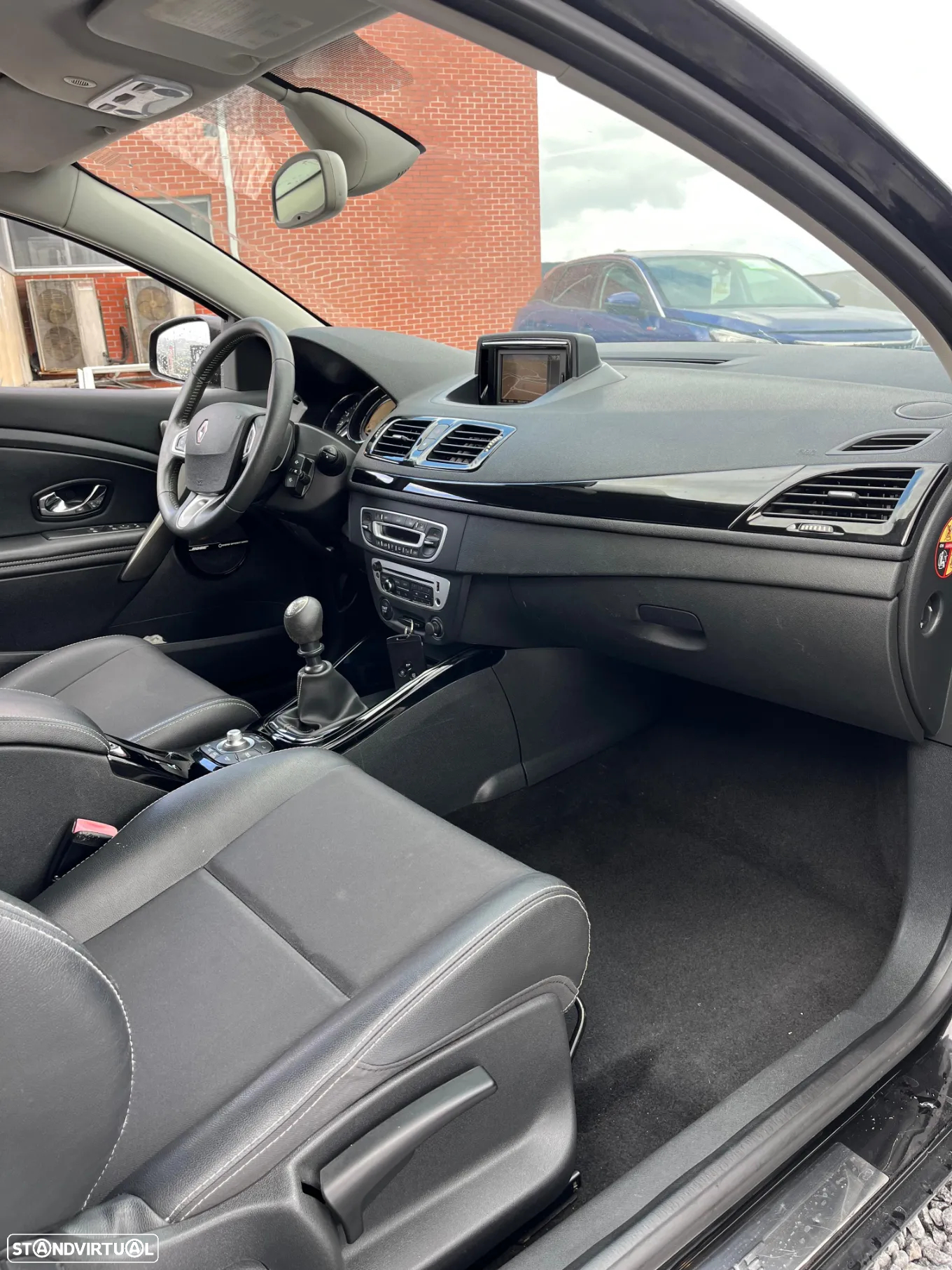 Renault Mégane Coupe 1.6 dCi Bose Edition Energy - 11