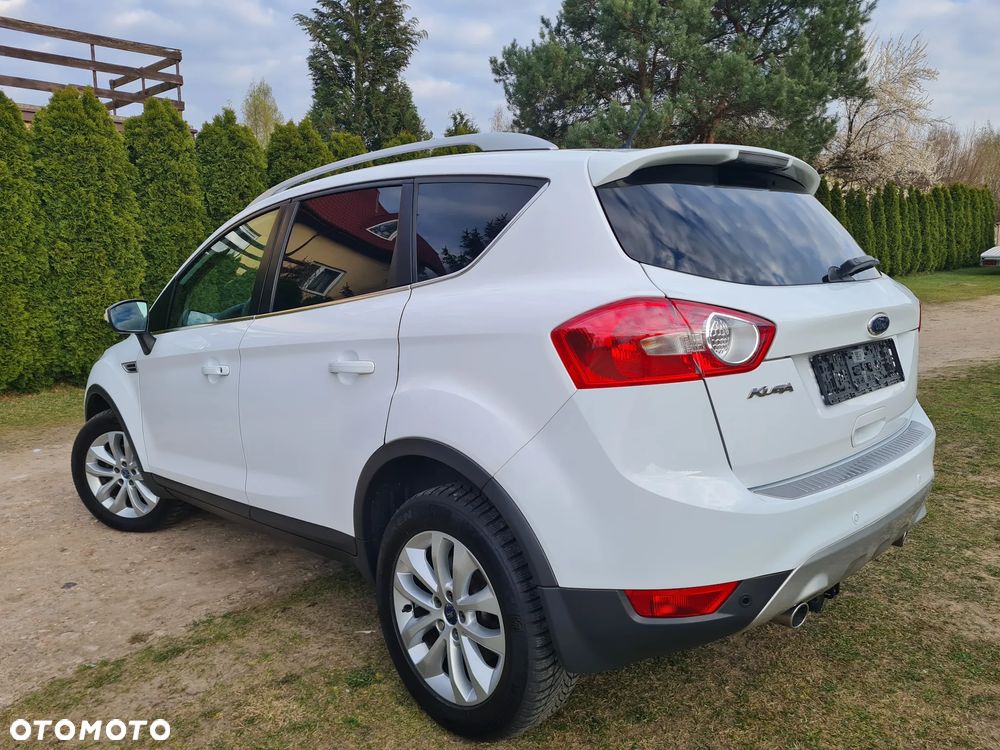 Ford Kuga - 12