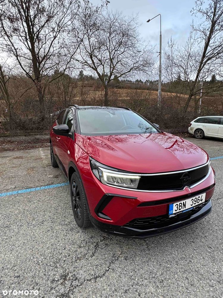 Opel Grandland 1.2 T GS Line S&S - 1