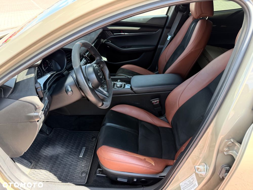 Mazda 3 - 18
