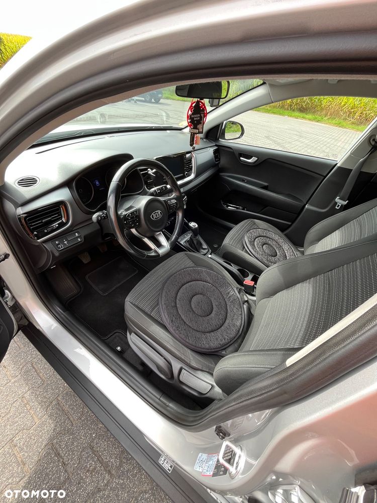 Kia Stonic 1.6 CRDi SCR L - 13