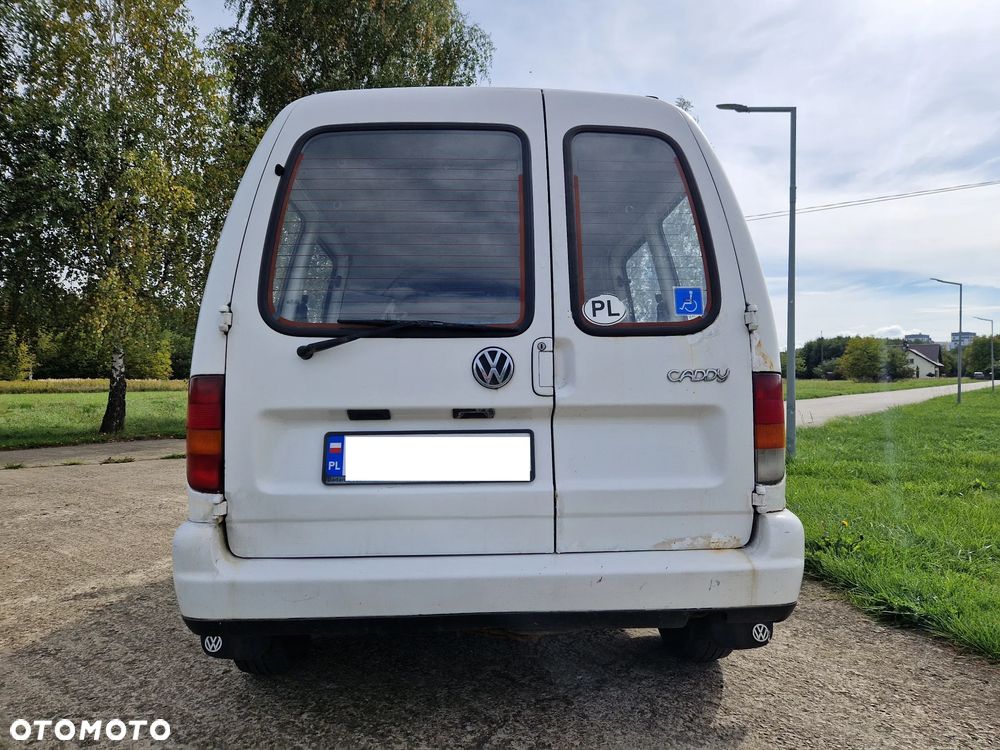 Volkswagen Caddy - 4