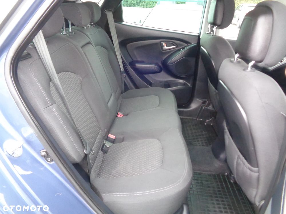 Hyundai ix35 1.7 CRDi Premium 2WD - 16