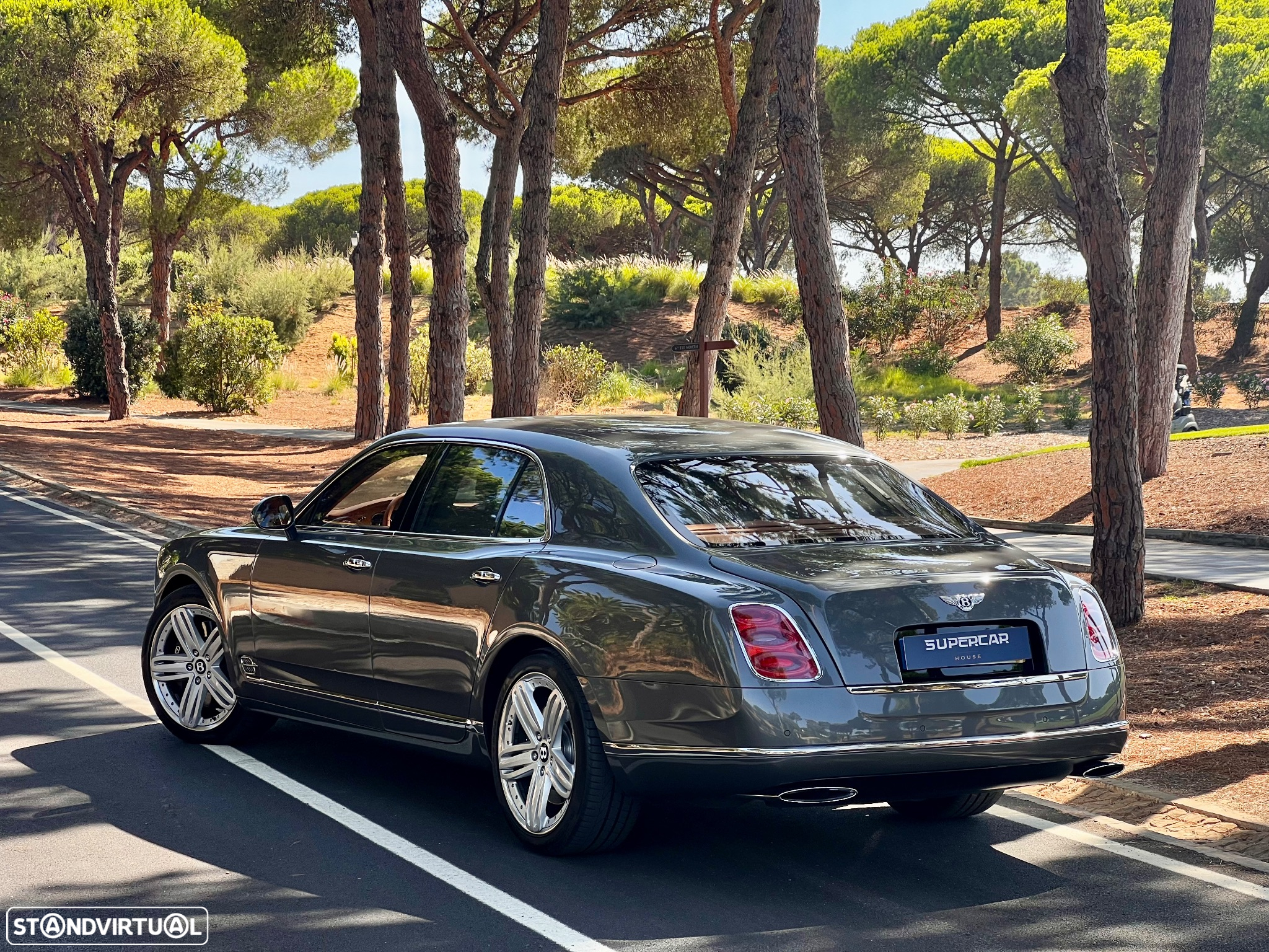 Bentley Mulsanne Standard - 8