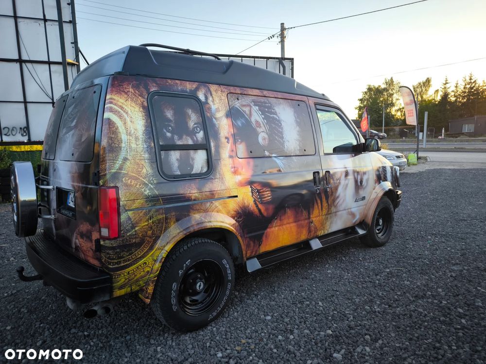 Chevrolet Astro - 5