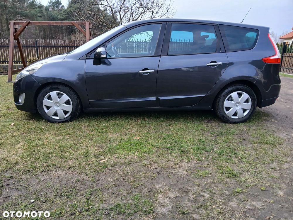 Renault Grand Scenic 1.9 dCi FAP Privilege - 2