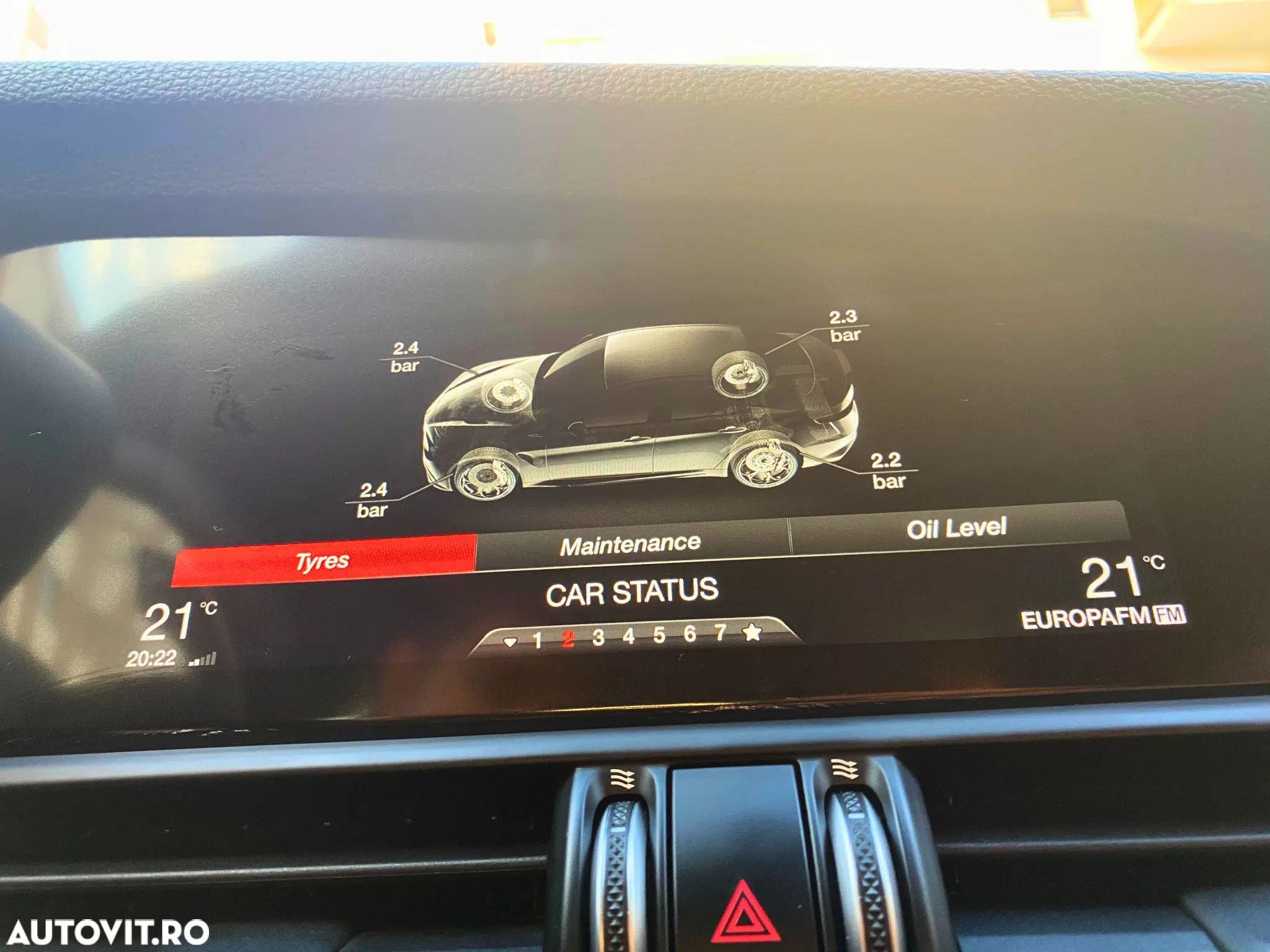 Alfa Romeo Giulia 2.0 Turbo AWD AT8 Veloce - 27