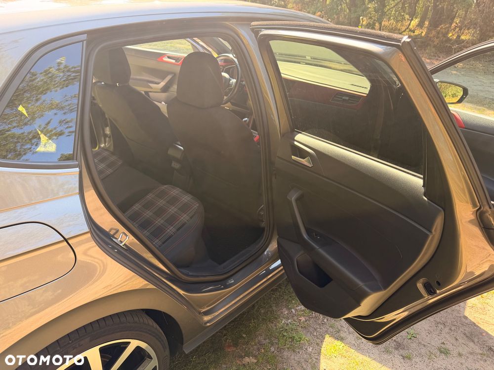 Volkswagen Polo 2.0 TSI OPF GTI - 15