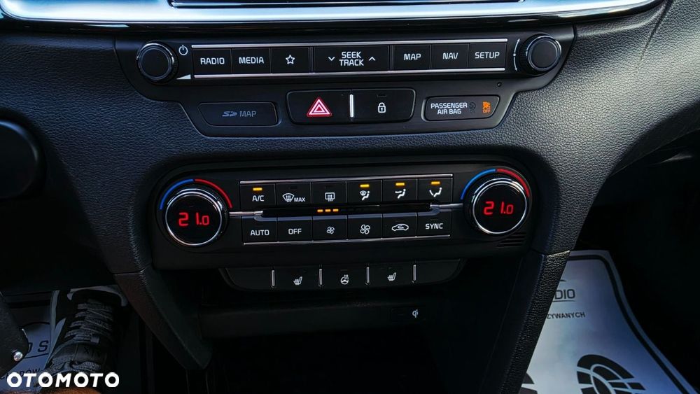 Kia Ceed 1.6 CRDi Platinum Edition - 16