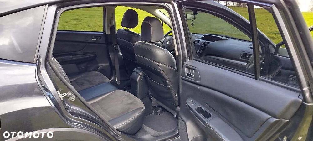 Subaru XV 2.0i Exclusive - 16