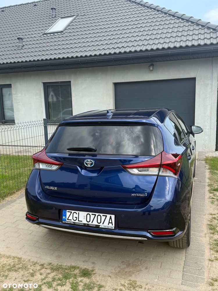 Toyota Auris - 11