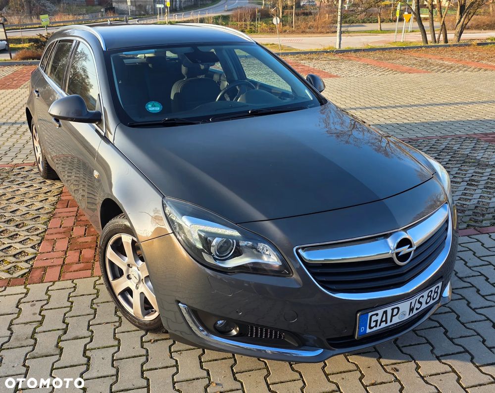 Opel Insignia 2.0 CDTI 4x4 ecoFLEX Start/Stop Sport - 2