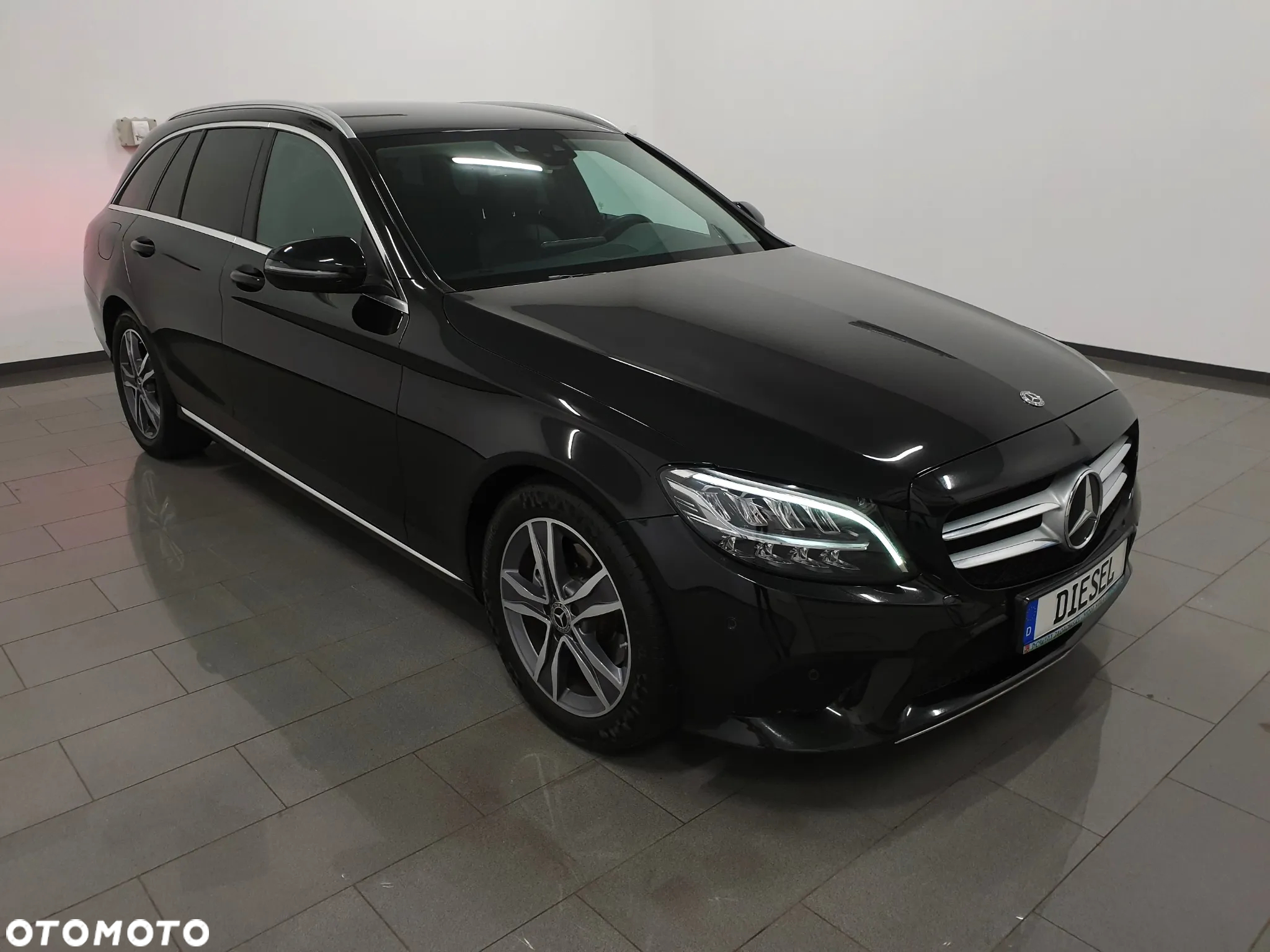 Mercedes-Benz Klasa C 220 d T 9G-TRONIC Avantgarde - 3