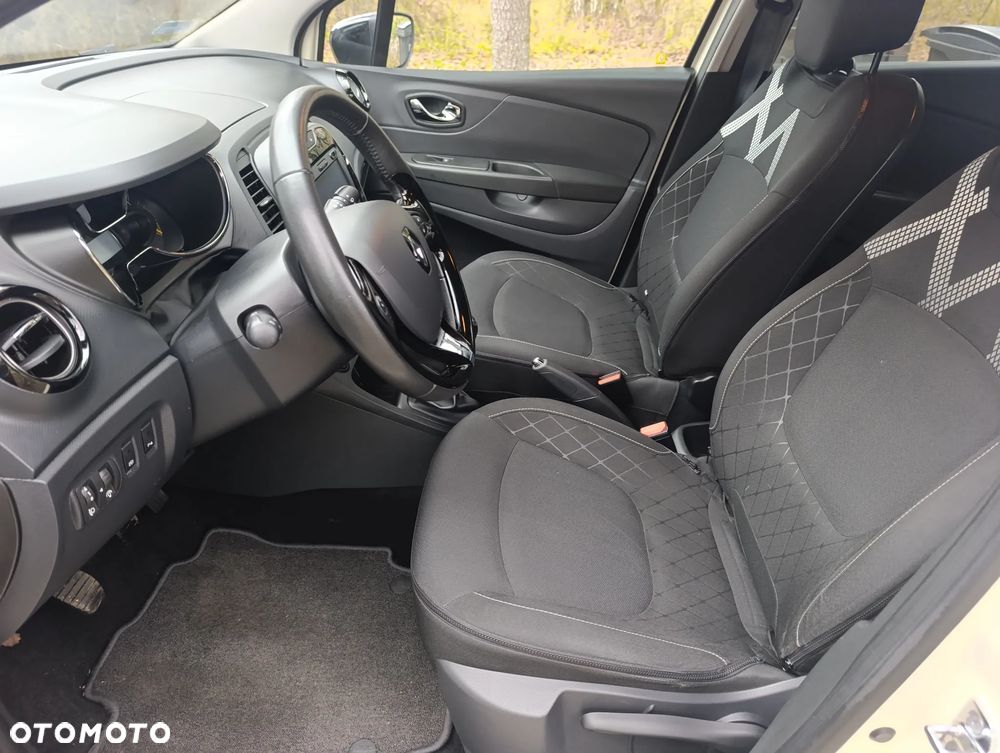 Renault Captur - 16