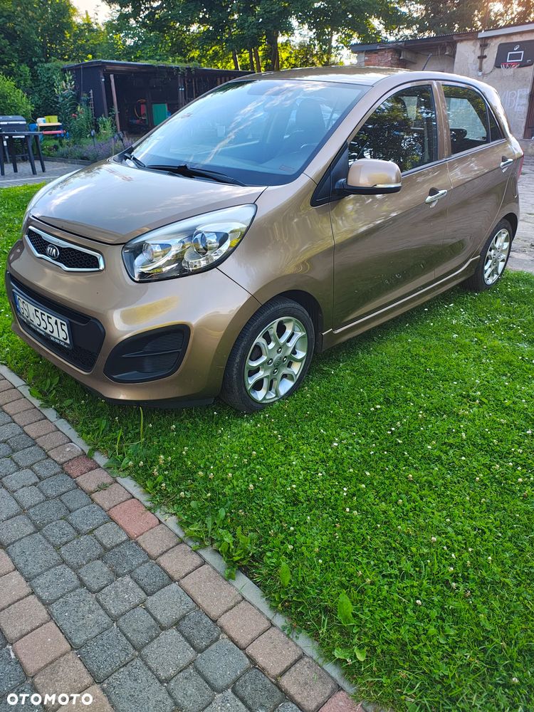 Kia Picanto 1.2 Fifa World Cup Edition - 3