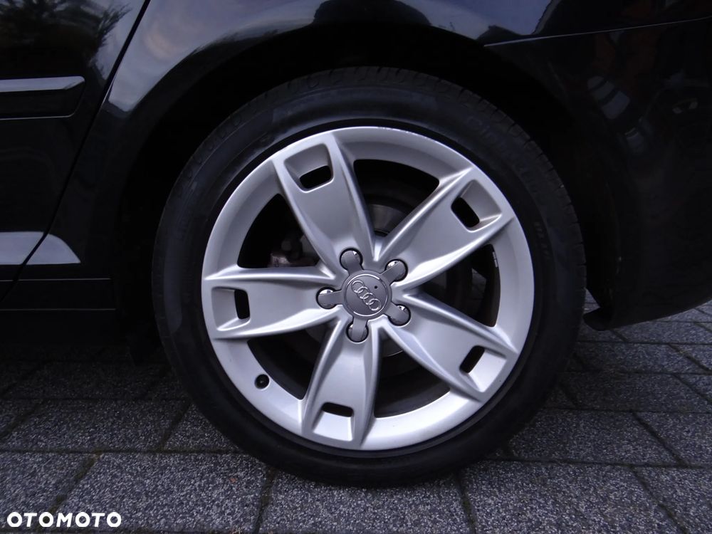 Audi A3 Sportback - 16