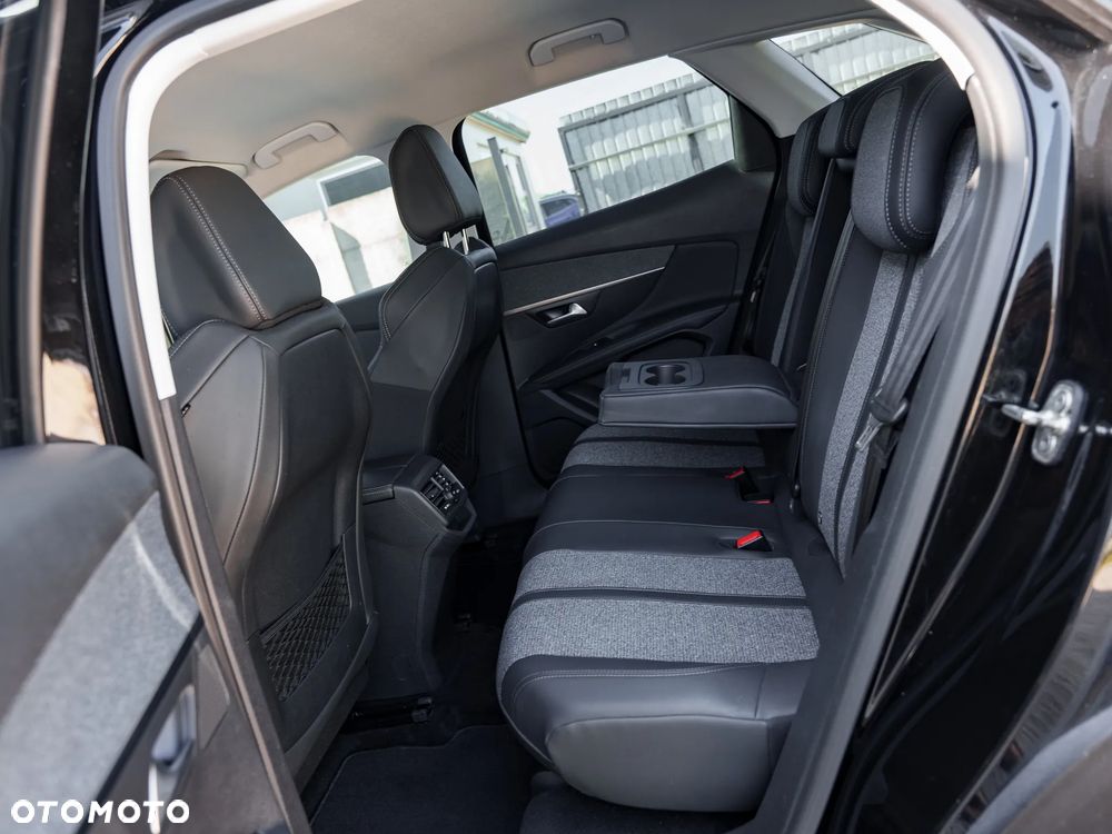 Peugeot 3008 1.5 BlueHDi Allure S&S EAT8 - 16