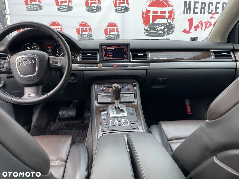 Audi S8 - 13