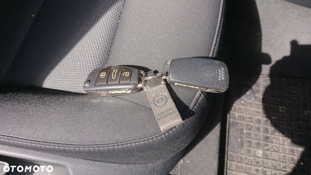 Audi Q3 2.0 TDI Sport S tronic - 26