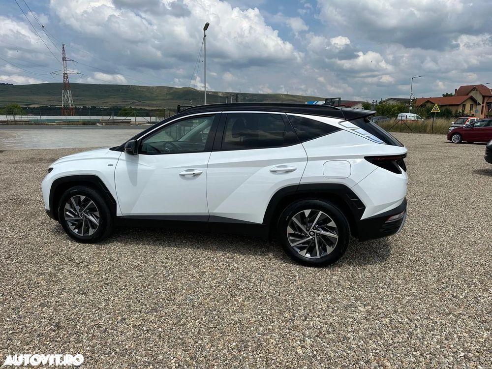 Hyundai Tucson 1.6 CRDi 48V-Hybrid 4WD DCT Prime - 17