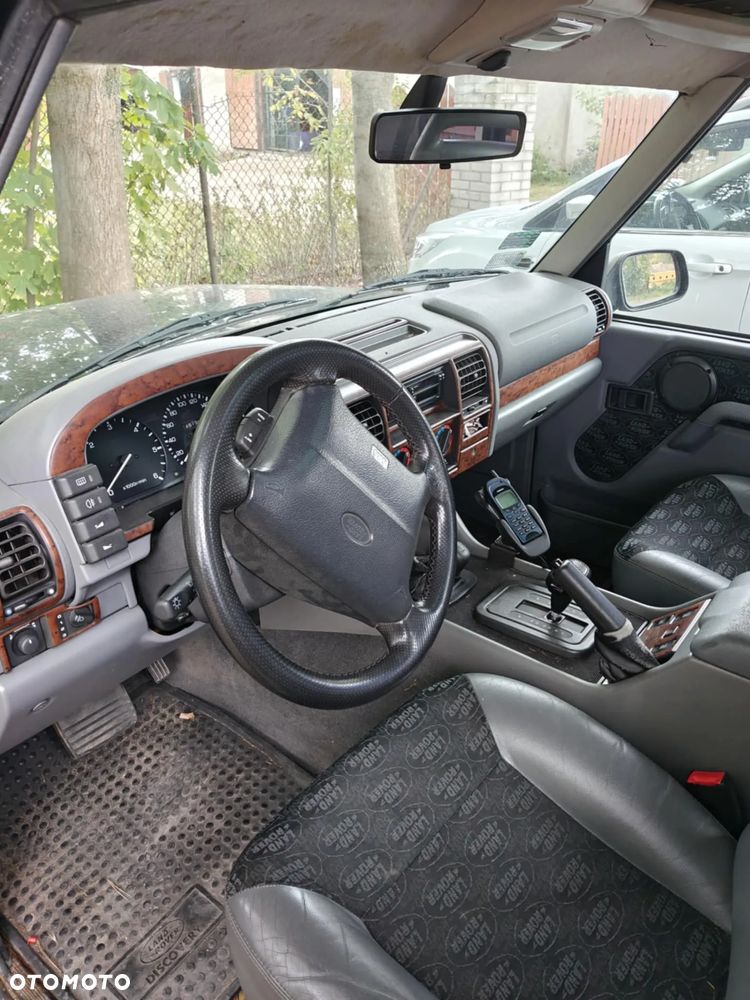 Land Rover Discovery - 11
