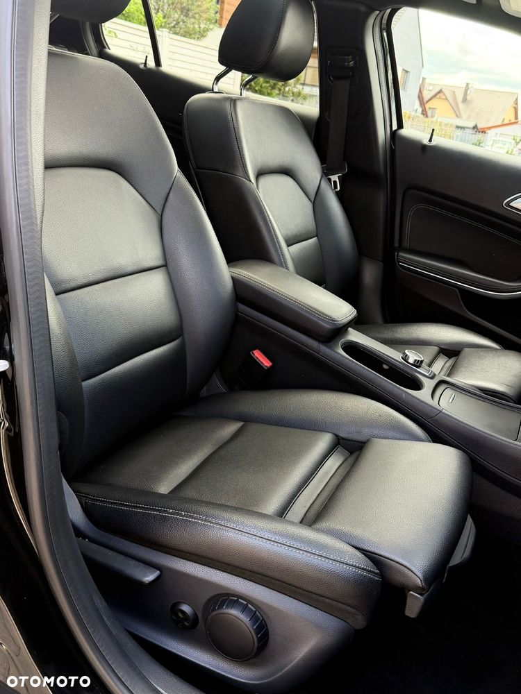 Mercedes-Benz GLA 250 4-Matic Style - 7